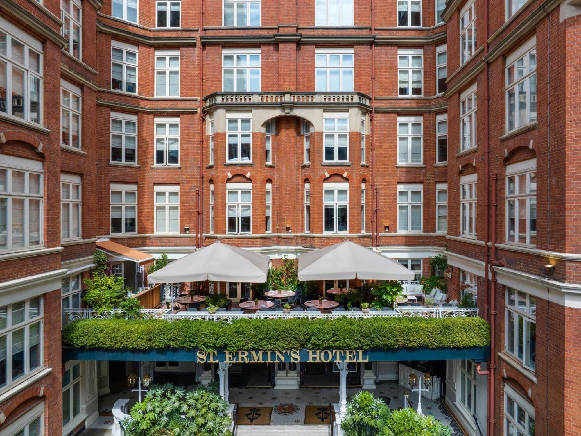 St. Ermin'S Hotel, Autograph Collection London Exterior photo