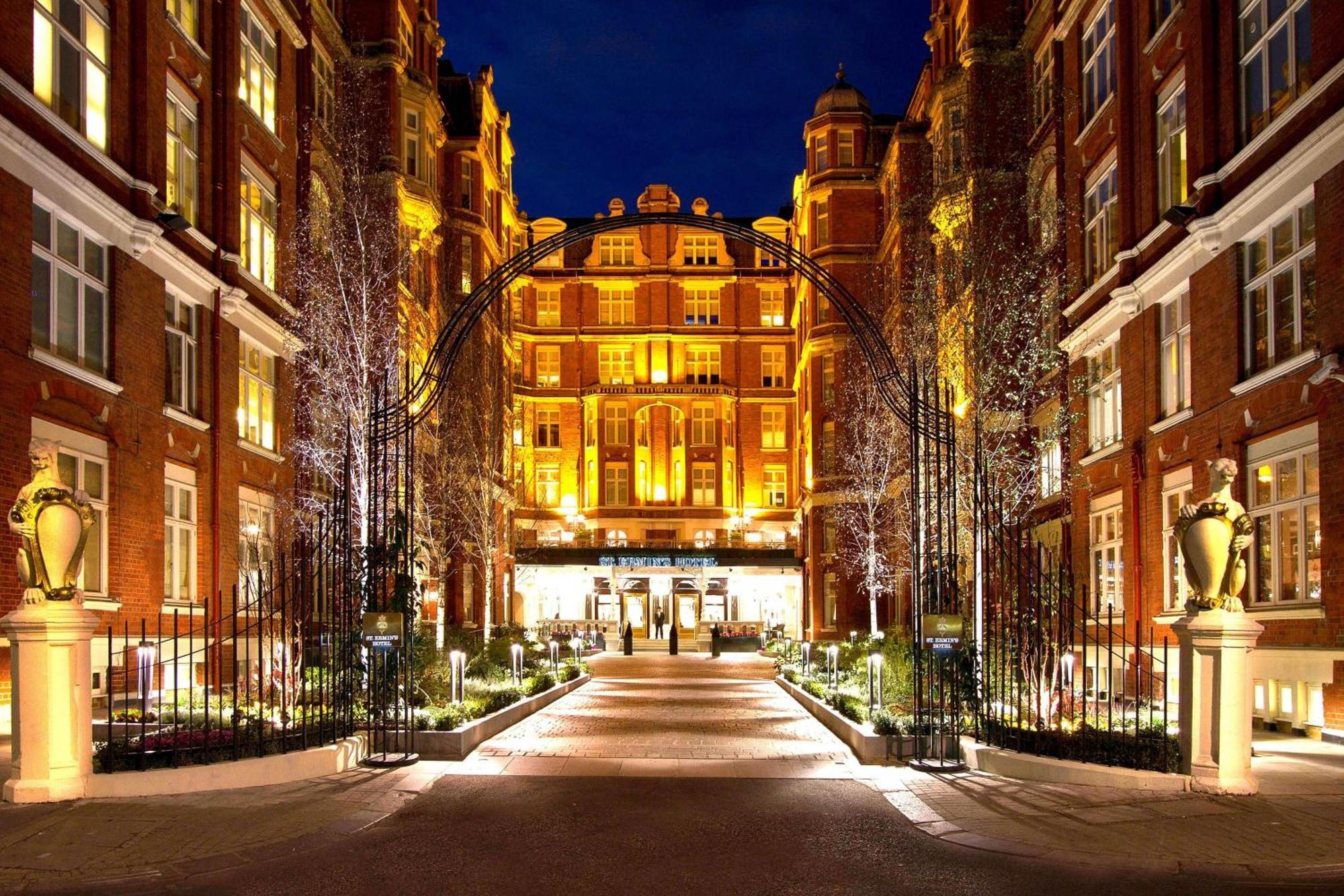 St. Ermin'S Hotel, Autograph Collection London Exterior photo